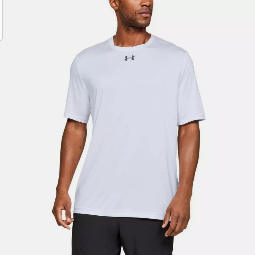 Under armour t shirt